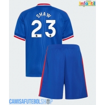 Camisa de time de futebol Manchester United Luke Shaw #23 Replicas 2º Equipamento Infantil 2026-27 Manga Curta (+ Calças curtas)